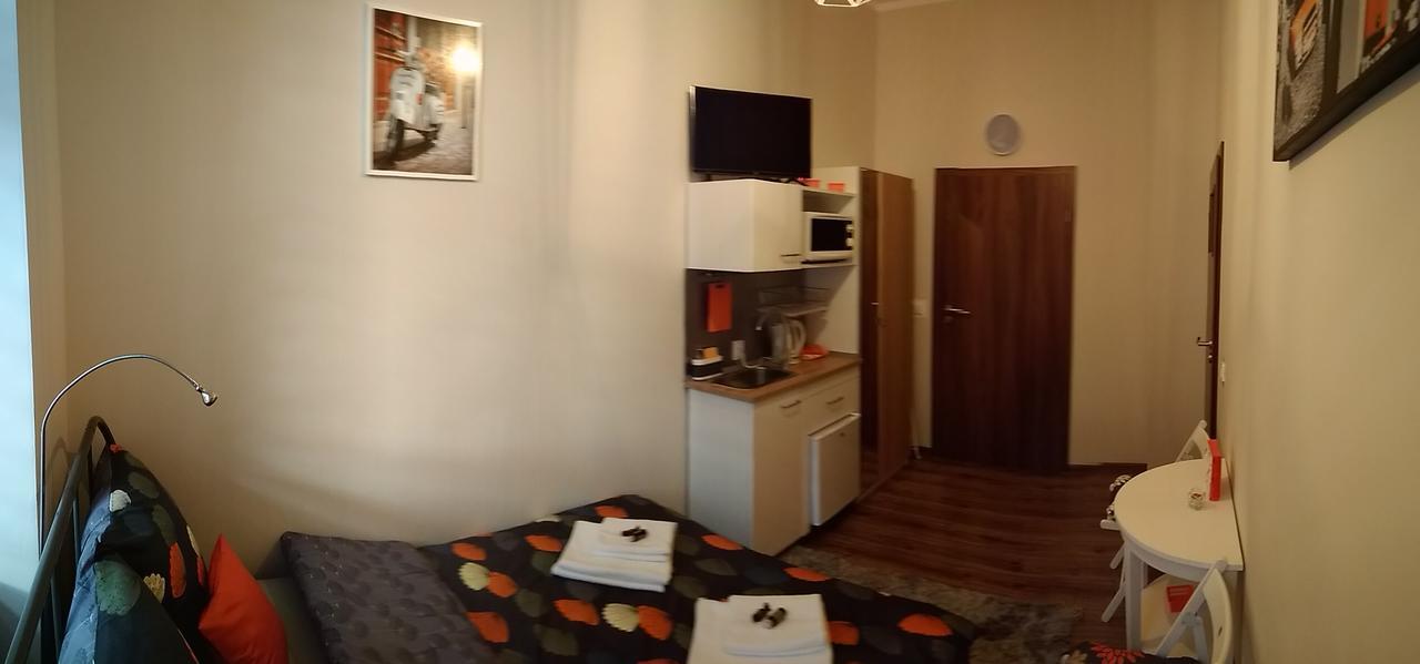 Noclegi Wieckowskiego Wroclaw Ngoại thất bức ảnh
